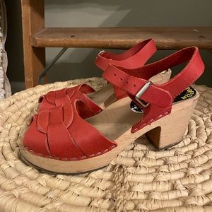 Torpatoffeln Swedish Mules with Heels red leather sandals women’s 7/7.5